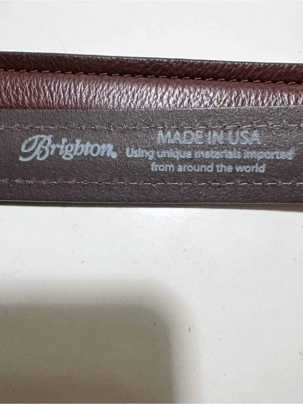 Men’s Brighton deep brown leather Belt in size 38 brass square buckle Made USA